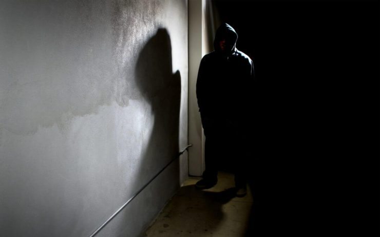 3 Keys to Evade and Escape a Tail After SHTF