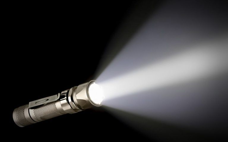 Selecting a Tactical Flashlight